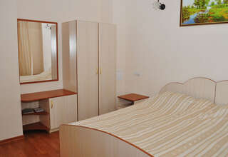 Гостиница Guest House Lotos Саратов Стандартный двухместный номер с 1 кроватью-2